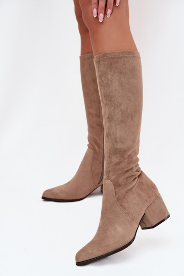 Damen kniehohe Stiefel mit niedrigem Absatz aus sandfarbenem Kunstveloursleder Sergio Leone KZ212 2