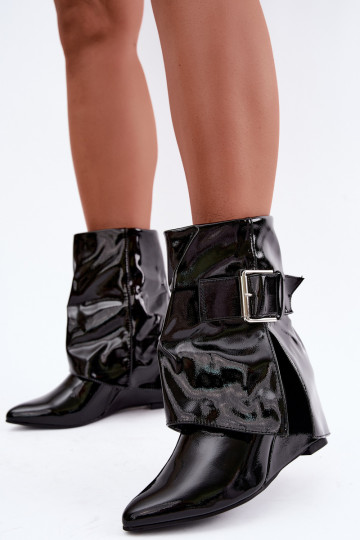 Damen Lack-Stiefeletten mit Plateau und Schnallen in schwarzer Farbe Vortinia 2