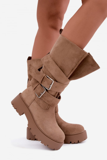Wärmende kniehohe Stiefel mit Plateau und Schnallen in Sandfarbe Palomae