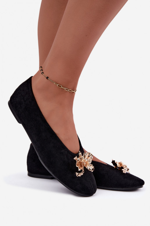 Ballerinas mit Verzierungen in Schwarz Briellea