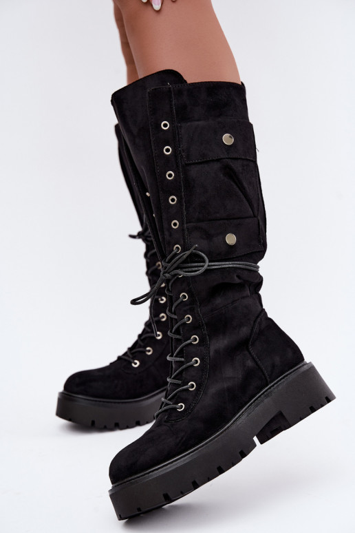 Wärmende kniehohe Stiefel mit Plateau und Schnürsenkeln in Schwarz Cressida