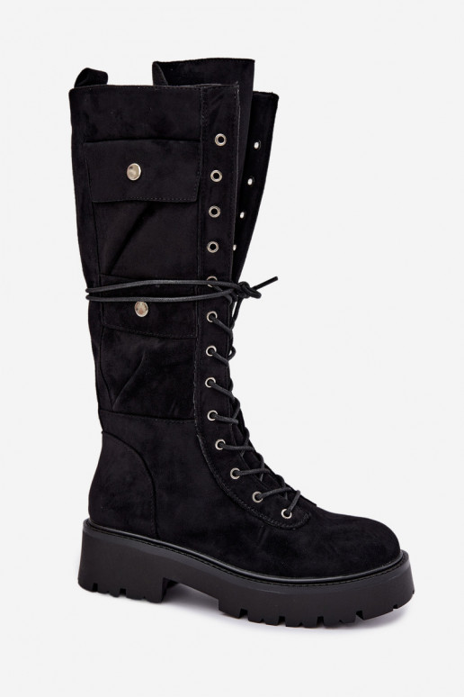 Wärmende kniehohe Stiefel mit Plateau und Schnürsenkeln in Schwarz Cressida