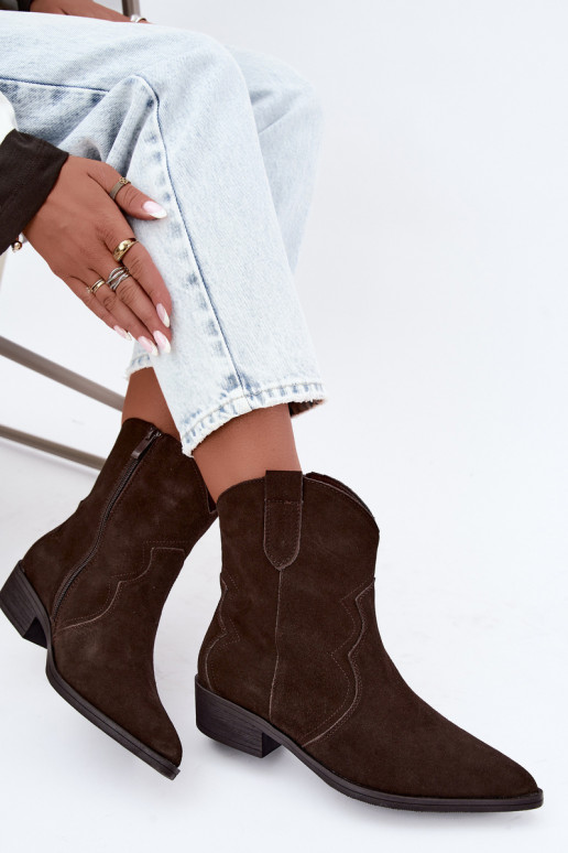 Schokoladenfarbene Wildleder-Cowboy-Stiefel mit niedrigem Absatz Delsa