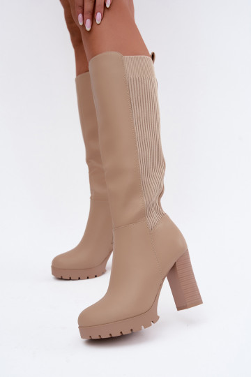 Sandfarbene isolierte lange Stiefel mit Absatz Hespera 2