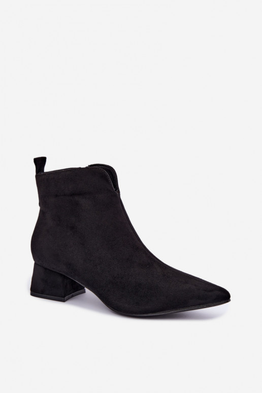 Schwarze Stiefeletten mit spitzen Zehen Klocke Heliara