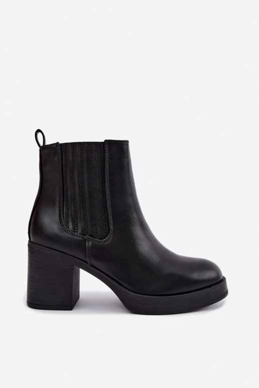 Gisandra warme Stiefeletten in Schwarz