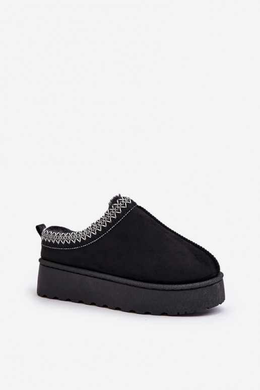 Schwarze Damen-Schneestiefel auf einer Plattform mit Isolierung und Fell innen Remenia