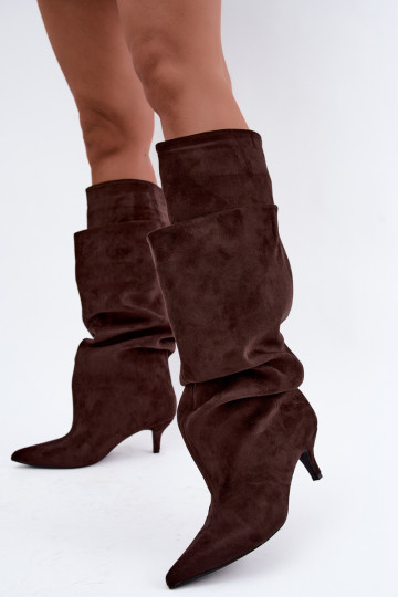 Warmen kniehohe Stiefel mit Rüschen und Absatz in Schokoladenfarbe Oriellea 2