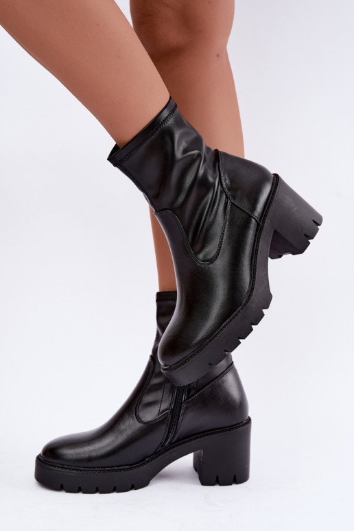 Klocke gefütterte Stiefeletten Vinceza 58672 in schwarz