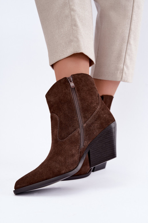 gefütterte Wildleder-Cowboy-Stiefel mit Absatz in brauner Farbe Tirabelle