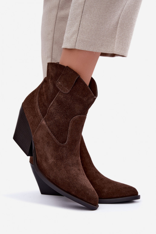 gefütterte Wildleder-Cowboy-Stiefel mit Absatz in brauner Farbe Tirabelle