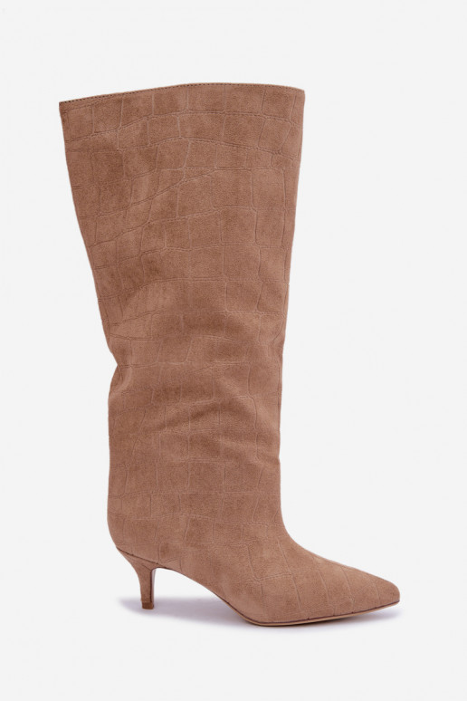 Sandfarbene Überknie-Stiefel zum Hineinschlüpfen mit geprägten Details und Absätzen Cazelle