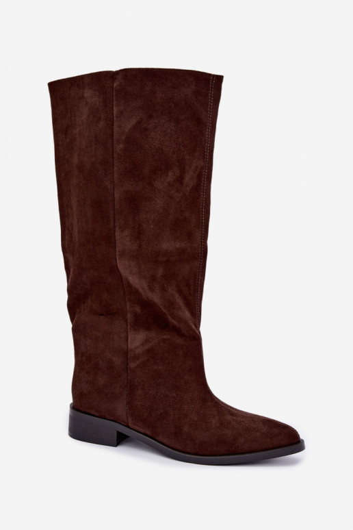 Slip-On hohe Stiefel mit breiten Absätzen in Schokolade Cadorine