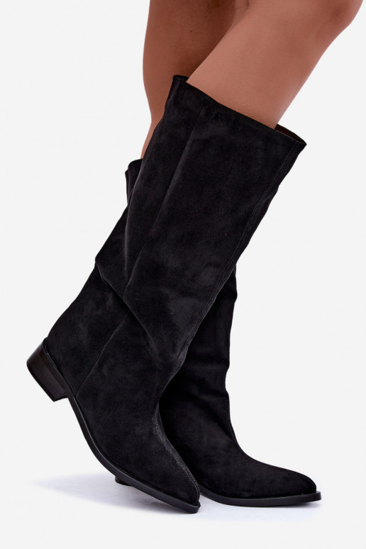 Slip-On hohe Stiefel mit breiten Absätzen in Schwarz Cadorine