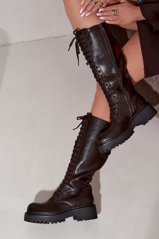 Wärmende Damen Stiefel mit Plattform und Schnürsenkeln in Schokolade Kasmina