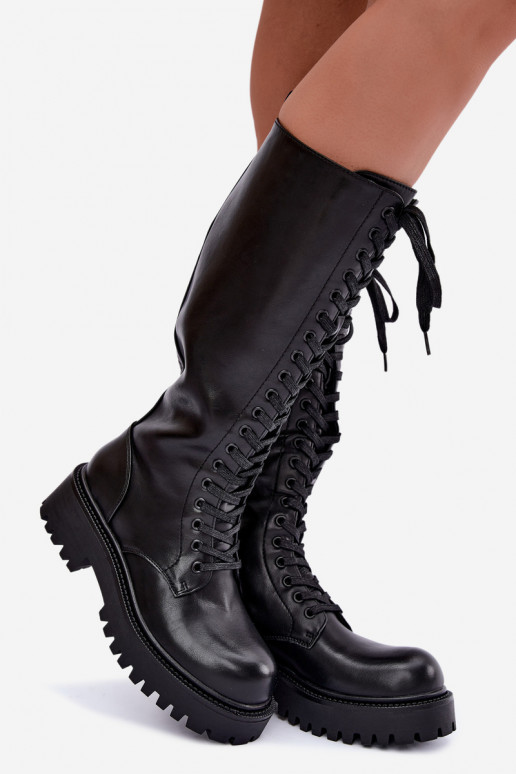 Wärmende Damen Stiefel mit Plattform und Schnürsenkeln in Schwarz Kasmina