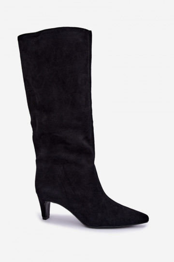Slip-On hohe Stiefel aus Kunstwildleder mit Absätzen in Schwarz Pamelisse