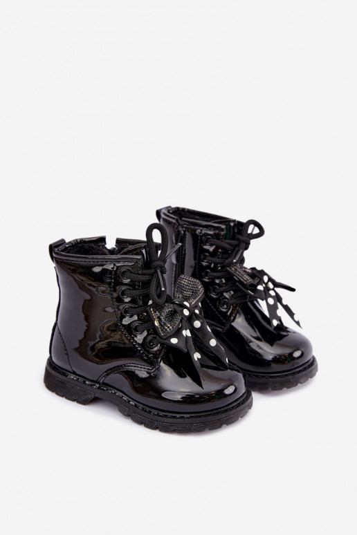 Gefütterte Kinder-Stiefeletten mit Lackeffekt, mit Bändern, schwarz Corselle