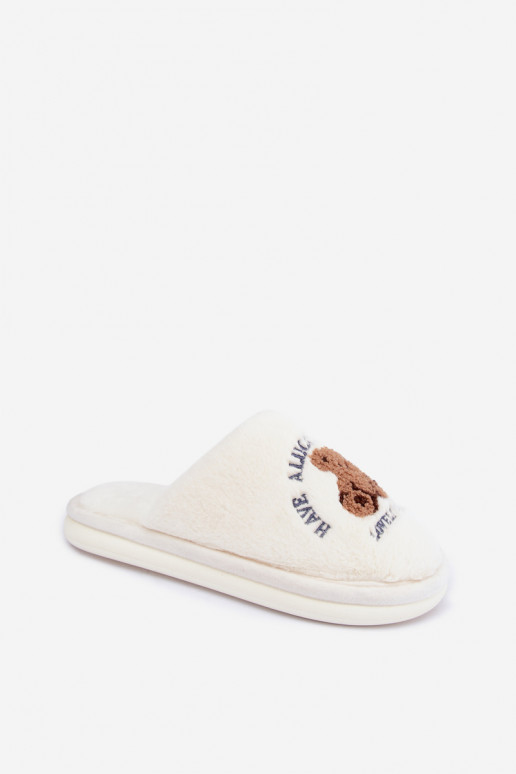 Elfenbeinfarbene Damenschuhe mit Fell Meškiukai Cassira