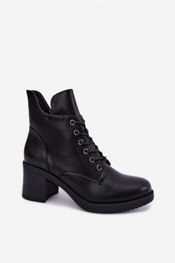 Wärmende Damen-Stiefeletten mit Schnürung in Schwarz Garella