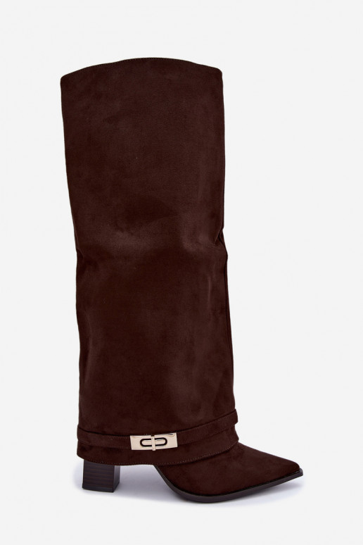 Wärmende kniehohe Stiefel mit eingenähter Schaft und Absatz in Braun Jorella