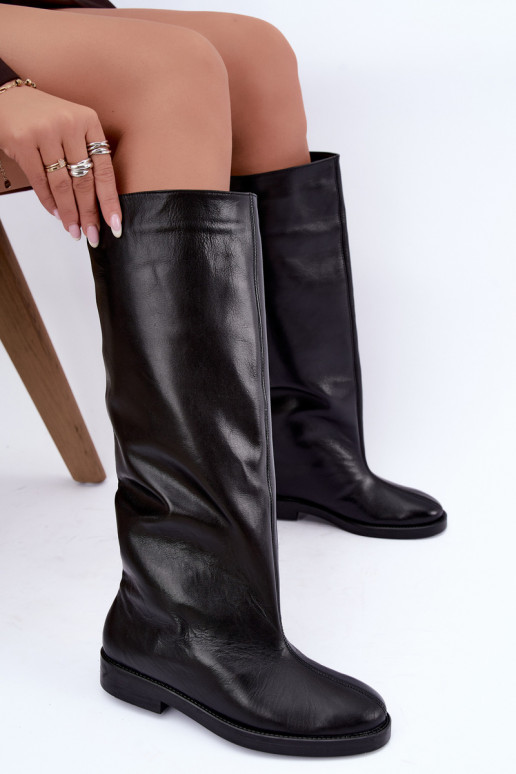 Wärmende lederne kniehohe Stiefel mit breiten Absätzen in Schwarz Zazoo 542