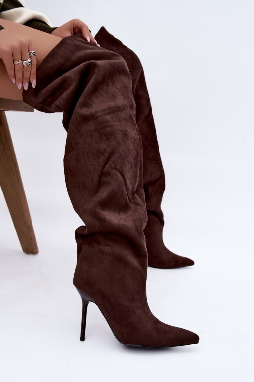 Damen kniehohe Stiefel mit schmalen Absätzen in brauner Farbe Aderelle
