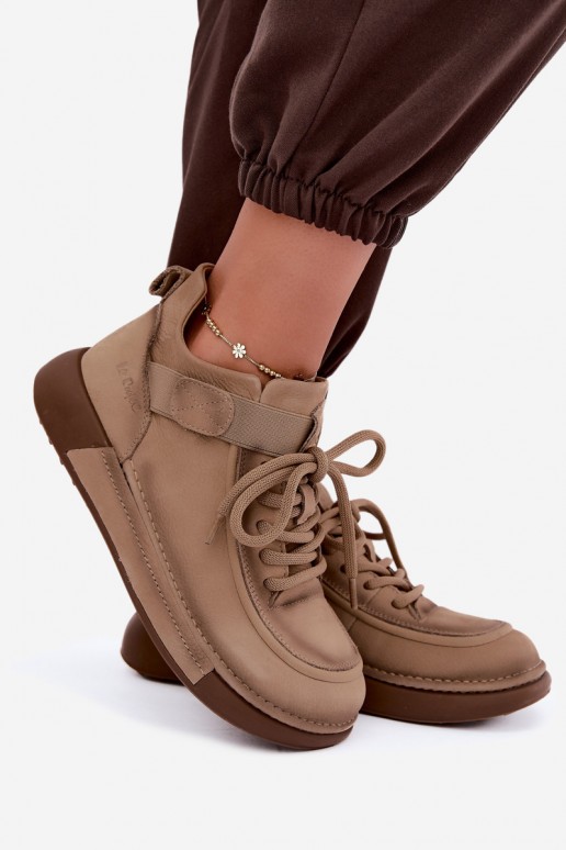 sich Zuarm laufen StiefelErmöglichtturalnej Skóry Lee Cooper LCJ-26-19-4603 Khaki-Farbe