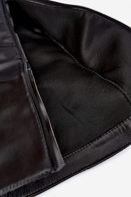 hohe Stiefel mit geschnürtem Schaft und dekorativen Schnürsenkeln in schwarzer Ausführung Pamina