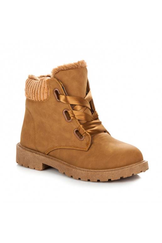 Braune Stiefel mit Satinstiefeln  - 2