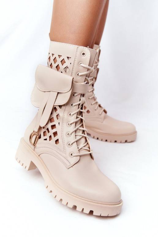 Beige Stiefel mit durchbrochenen Elementen PS1 - 1