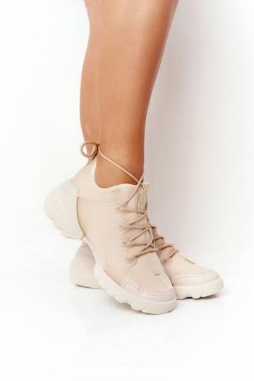 Stilvolle Freizeitschuhe in Beige von Born This Way 2