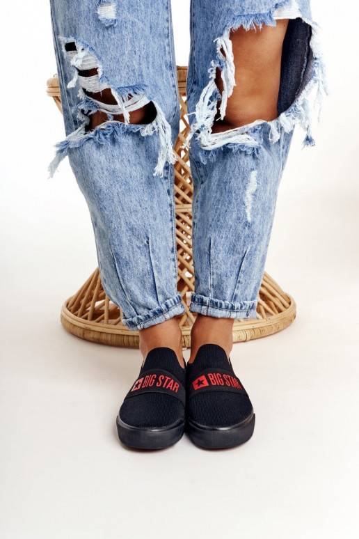 Schwarze Turnschuhe Schwarze Turnschuhe