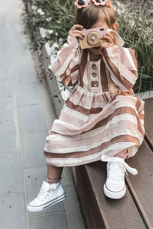 Kinder-Sneaker mit Sohlen in weißer... Kinder-Sneaker mit Sohlen in weißer...