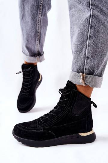 Sportliches Sneakers-Modell in der Farbe Schwarz von Chocci
