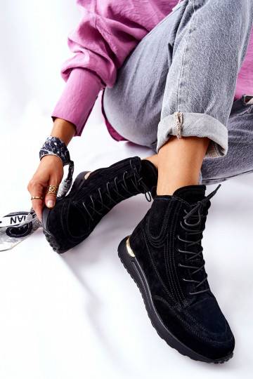 Sportliches Sneakers-Modell in der Farbe Schwarz von Chocci 2