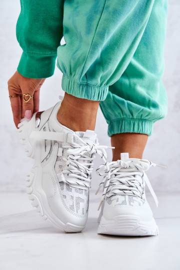Sneakers-Modellschuhe mit...