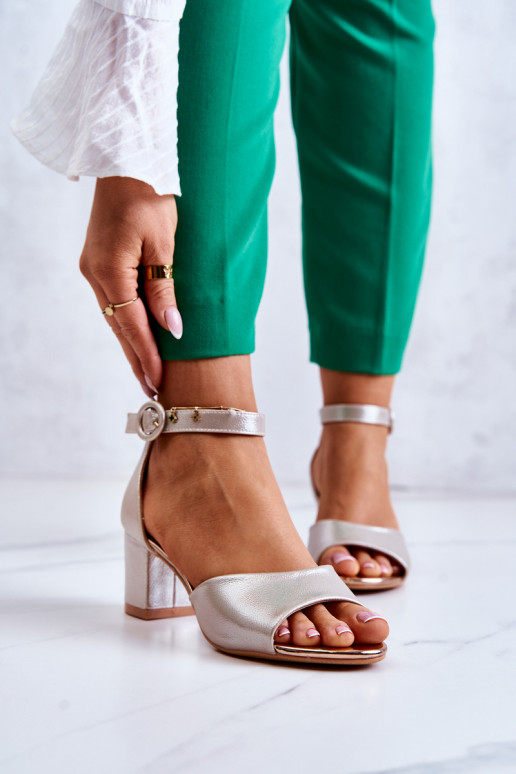 Damensandalen mit Absatz Vinceza in... Damensandalen mit Absatz Vinceza in...