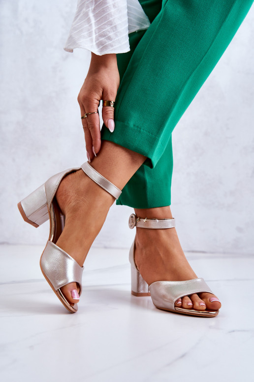 Damensandalen mit Absatz Vinceza in... Damensandalen mit Absatz Vinceza in...