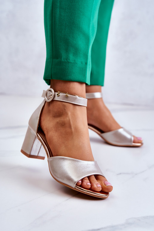 Damensandalen mit Absatz Vinceza in... Damensandalen mit Absatz Vinceza in...