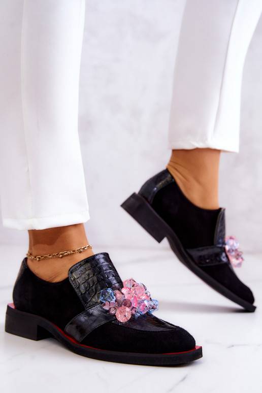 Wildlederstiefel mit Ornamenten in... Wildlederstiefel mit Ornamenten in...