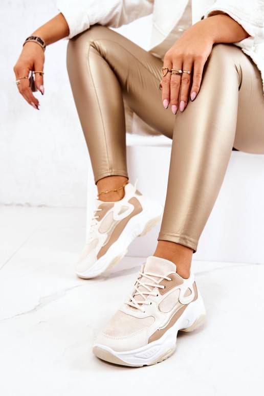 Schuhe im sportlichen Stil Beige... Schuhe im sportlichen Stil Beige...