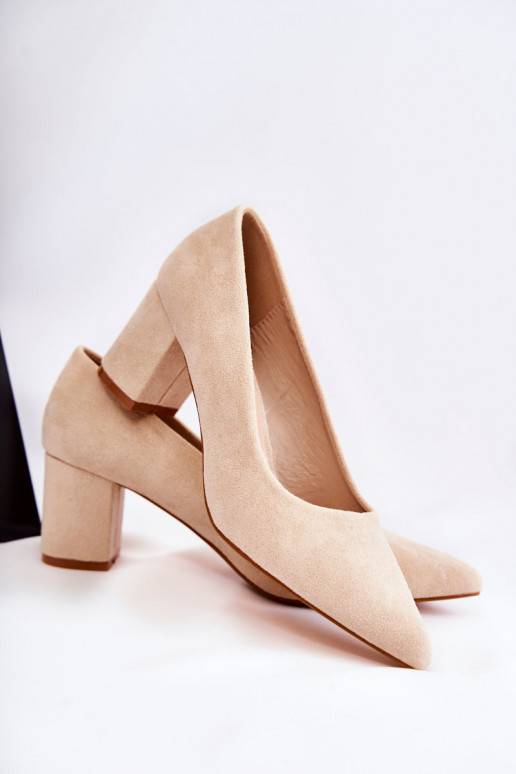 Klassisches Modell Wildlederschuhe... Klassisches Modell Wildlederschuhe...