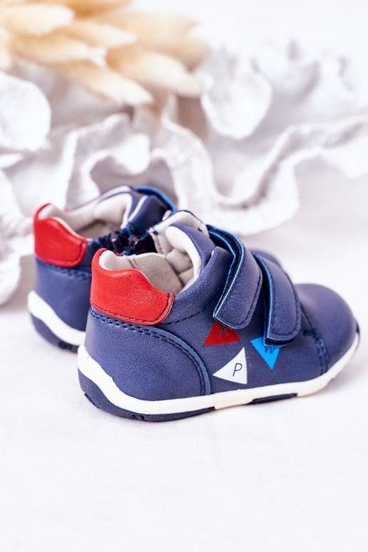 Kinderschuhe mit Klebeverschlüssen in der dunkelblauen Farbe Milo