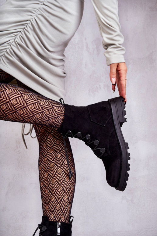 Beheizte Stiefel mit Schnalle in der... Beheizte Stiefel mit Schnalle in der...