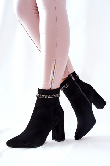 Stiefel Laura Messi in schwarzer Farbe