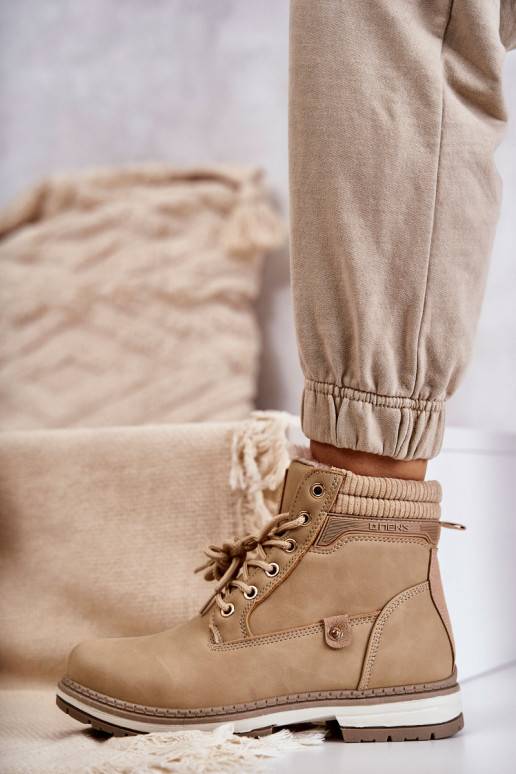 Stiefel in Elfenbein Liv Stiefel in Elfenbein Liv