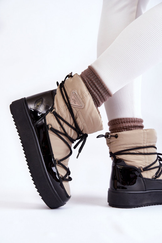 Sandschwarze Schneestiefel mit... Sandschwarze Schneestiefel mit...