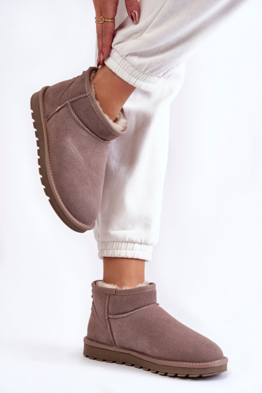 Wildleder-Schneestiefel in grauer... Wildleder-Schneestiefel in grauer...
