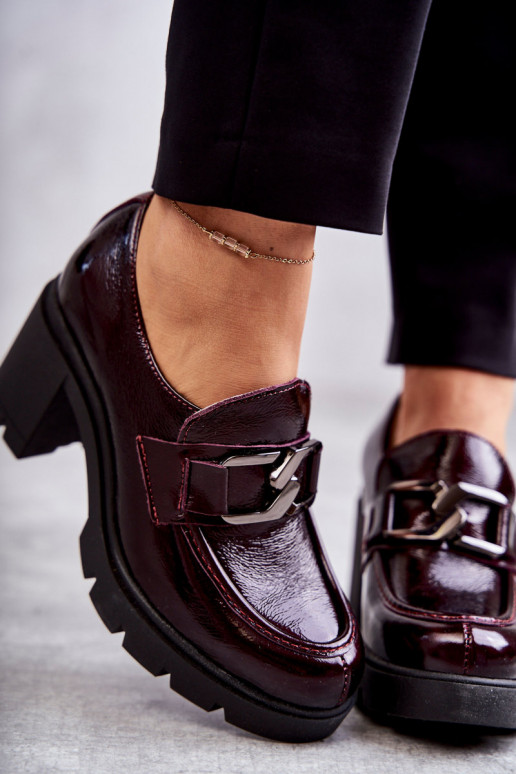 Elegante Schuhe mit Absätzen von Harmell